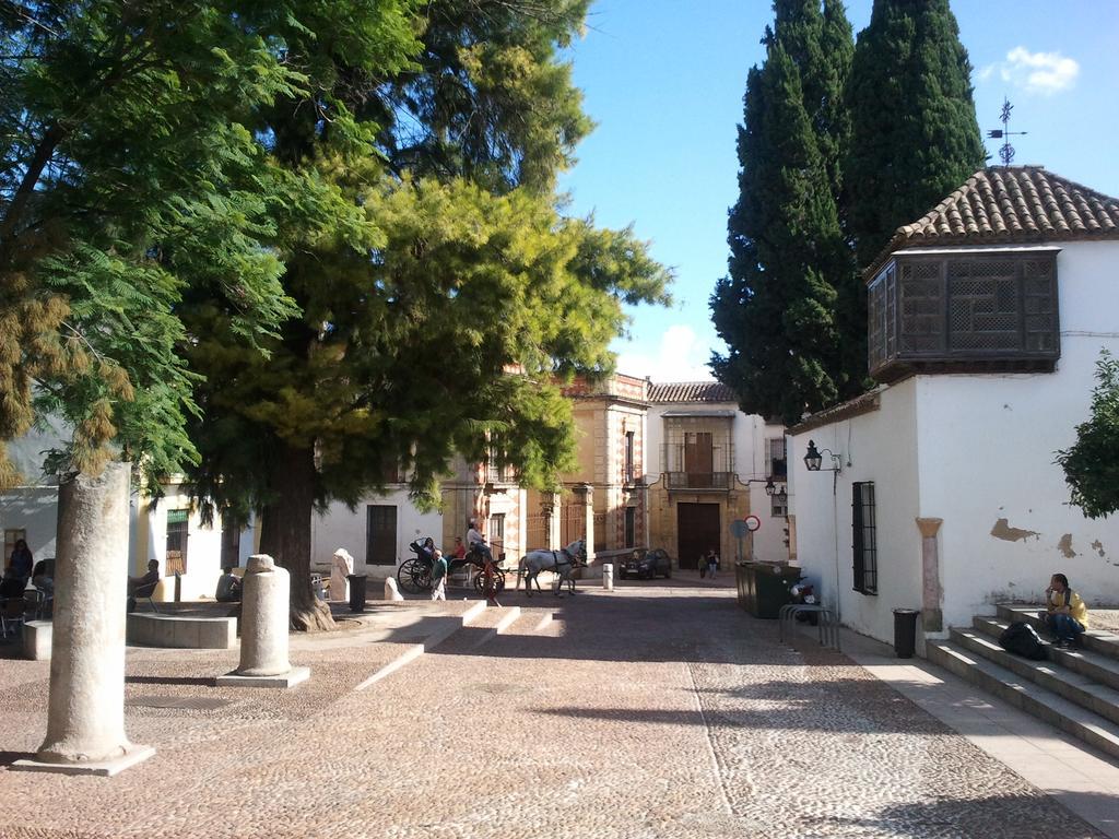 Hotel Conde De Cardenas Cordoba Exterior photo